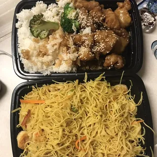 Sesame Chicken Singapore Chow Mei Fun