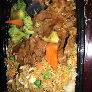 Beef and broccoli combo with chicken fried rice