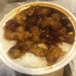 General Tso Chicken with Rice