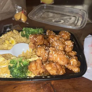 C2. Sesame Chicken Dinner