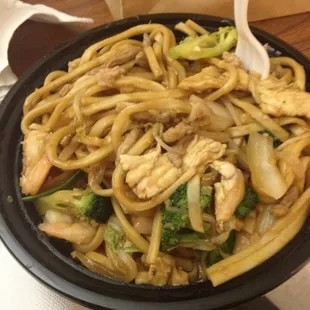 House Lo Mein