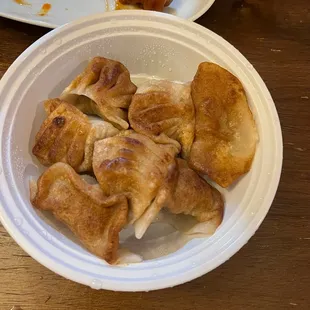 chicken wings and fried chicken, food