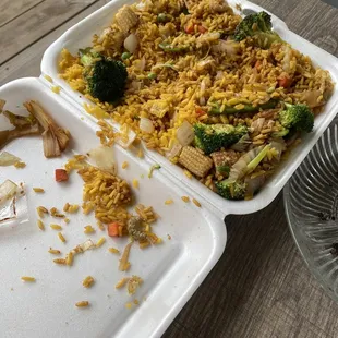 30. Vegetable Fried Rice A MAGGOT IN OUR RICE! I swear on everything! This is disgusting!!!!!!