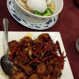Chong Qi Spicy Chicken Boneless