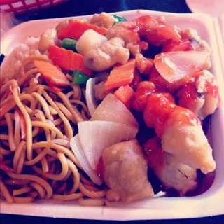 Pork Chow Mein Tray