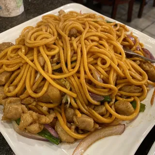 Chicken Chow Mein Tray