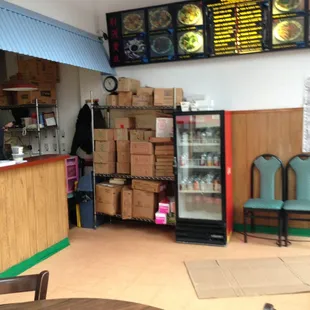 the inside of a chinese restaurant