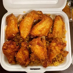 Dinner special chicken wing with fried rice