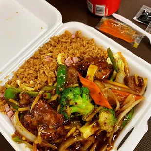 Szechuan Beef combo ( next to El Aguila)