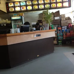 sushi and sashimi, interior