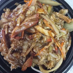 Roast pork chow mein
