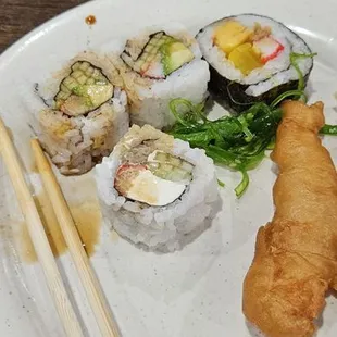 food, sushi, sashimi, sushi and sashimi