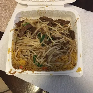 Beef with bean sprouts and fried rice -delicious!