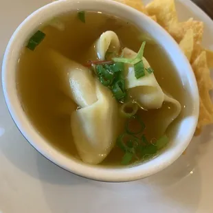 Wonton soup