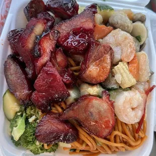 Two item 2 Entre Combo - bbq pork, mushroom with noodle and mix veggie.