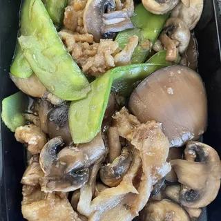 Double mushroom chicken
