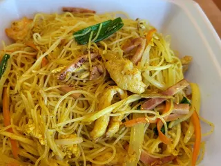 Tom's Asian Bistro