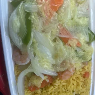 Shrimp Chow Mein - awesome taste, plentiful