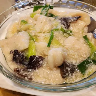 Fish with wine sauce