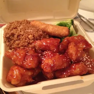sesame chicken dinner combo