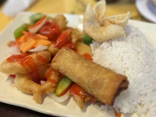 18 Wok Chinese Restaurant
