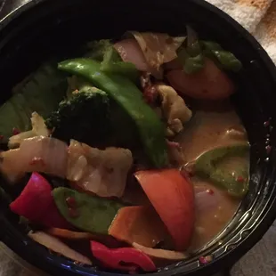 a bowl of vegetables and meat