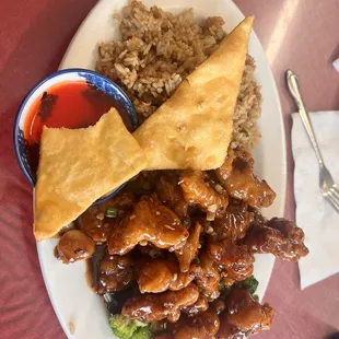 General Chicken lunch with fried rice