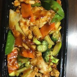 C12 Szechuan Chicken