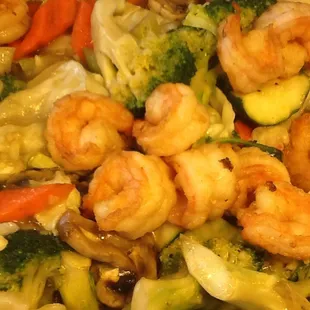 steamed vegetables &amp; shrimp