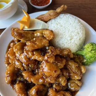 Lunch special. Orange chicken