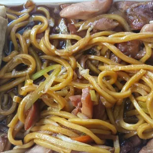 Spring roll with bourbon chicken and lo men noodles