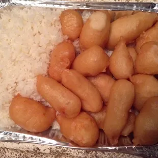 Sweet and sour chicken - s/s sauce came on the side