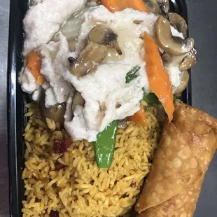 Combination Platter: Moo Goo Gai Pan