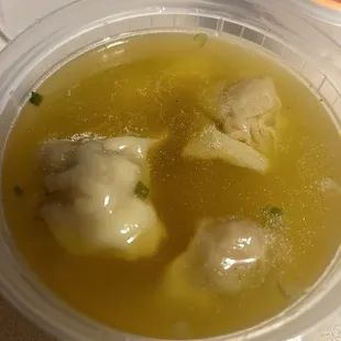 Small 15. Wonton Soup