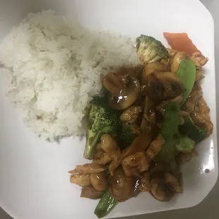 Chicken with mushrooms