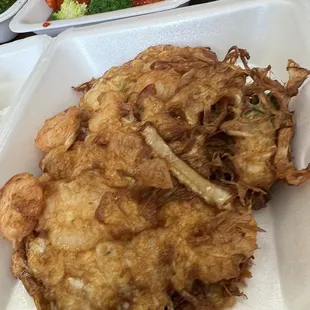 food, chicken wings and fried chicken