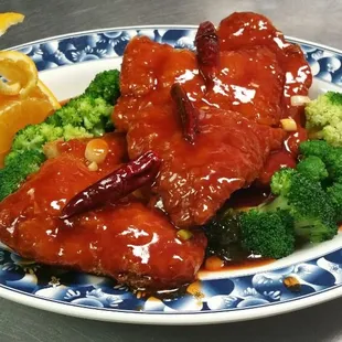 General T&apos;so Fried Fish