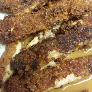 Avoid the peanut chicken at all costs.