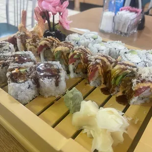 Hollywood Roll ,SR4. Tokyo Roll, R14. Viagra Roll