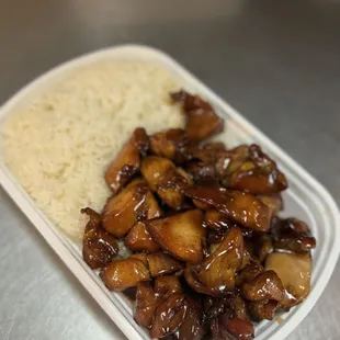 Dinner combo Bourbon Chicken