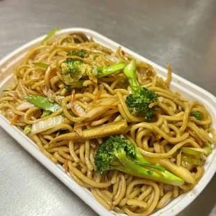 Vegetable Lo Mein