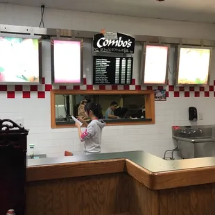 Fast food experience. Looks cooked to order...cooking in the back.