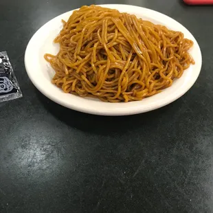 Plain lo mein