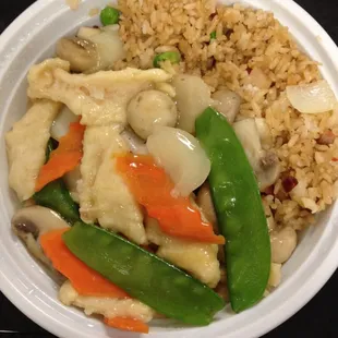 Moo Goo Gai Pan with Pork Fried Rice - Lunch