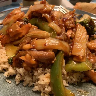 Triple delight in garlic sauce!