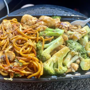 Chicken &amp; broccoli