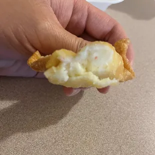 Cream cheese wonton
