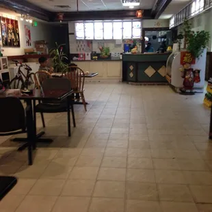 the inside of a chinese restaurant