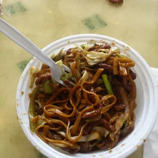 Beef lo mein excellent