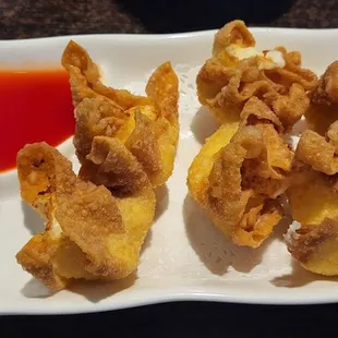 Crab rangoons.. Yummy, highly recommend.